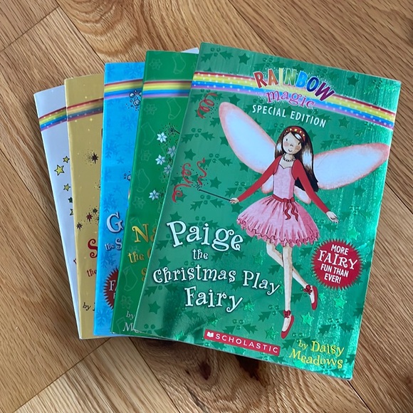 Rainbow Magic: Christmas Special Editions - Picture 1 of 5